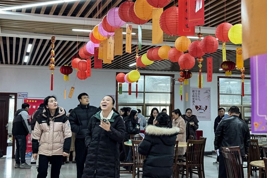 楚湘食堂鬧元宵，情暖佳節(jié)共團(tuán)圓